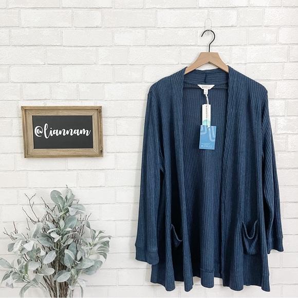 Market & Spruce Sweaters - Market & Spruce Navy Heather Brushed Knit Two Pocket Cardigan